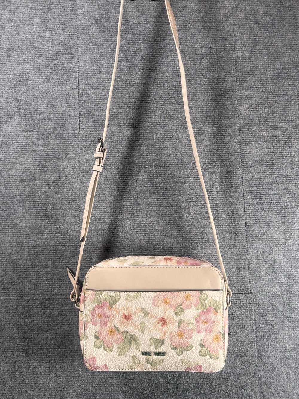 Nine West Floral Crossbody Camera Bag Ivory Pink Green Adjustable Strap NWOT